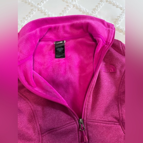 Women’s XS Northface Dull Zip Jacket - Picture 2 of 2